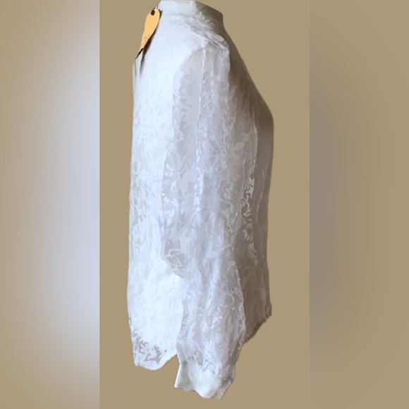 🌺Lady Ribbon NWT | New, White, Lace, Bat Wing, l/s, Small Top | Blouse🌸🌺 - Picture 2 of 11